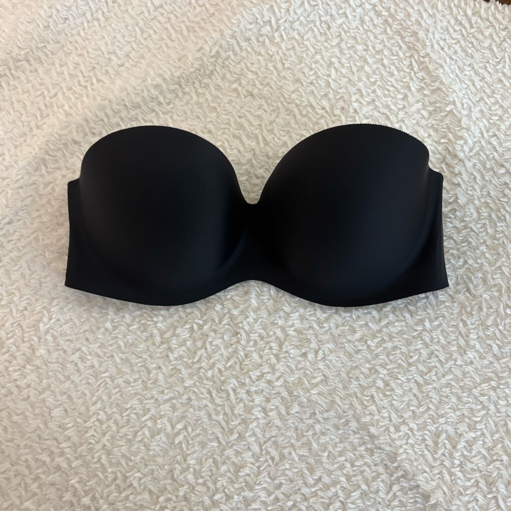 Felina Elegant Black Strapless Bra 38D 6202 like new!